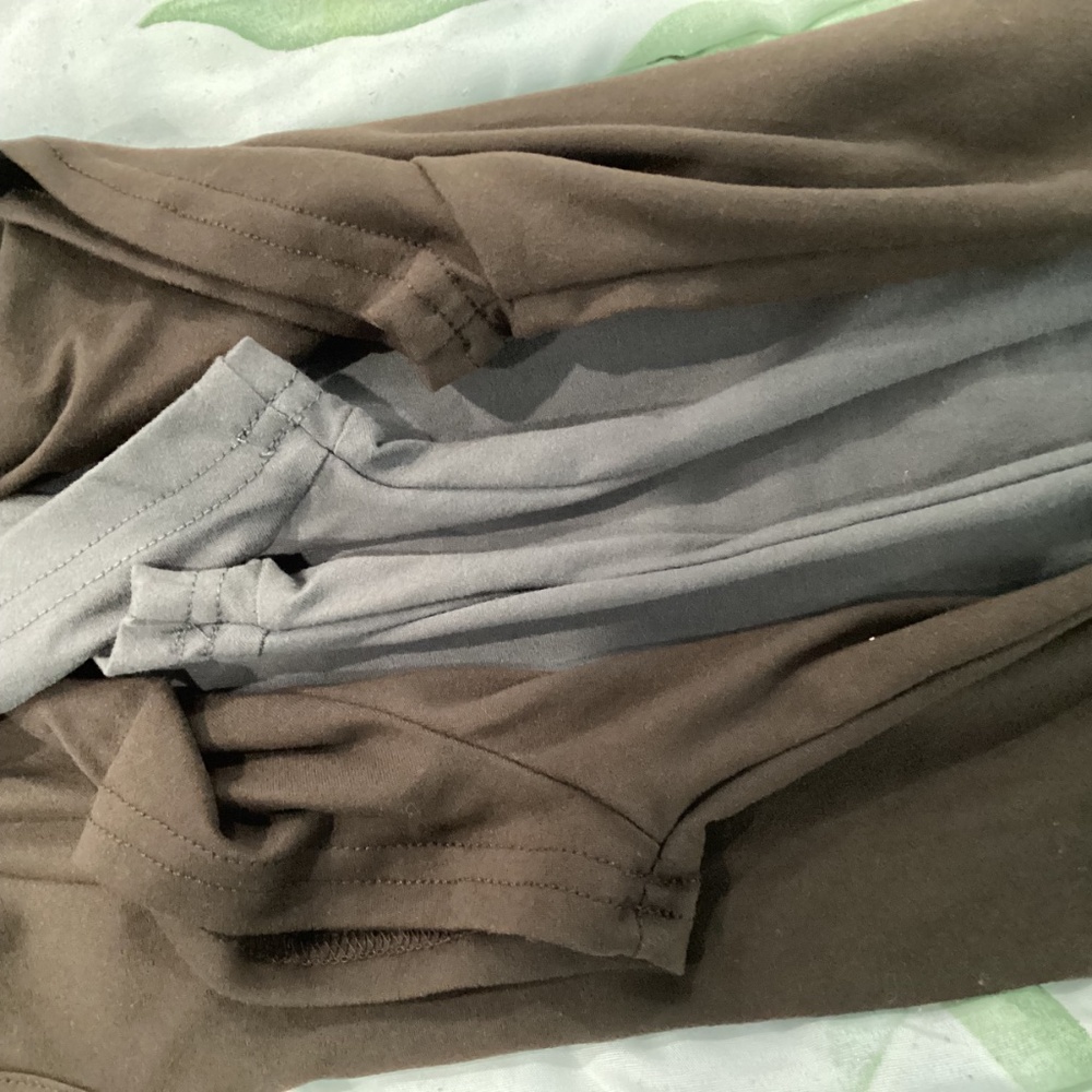 SHEIN Tops - Picture 9 of 9